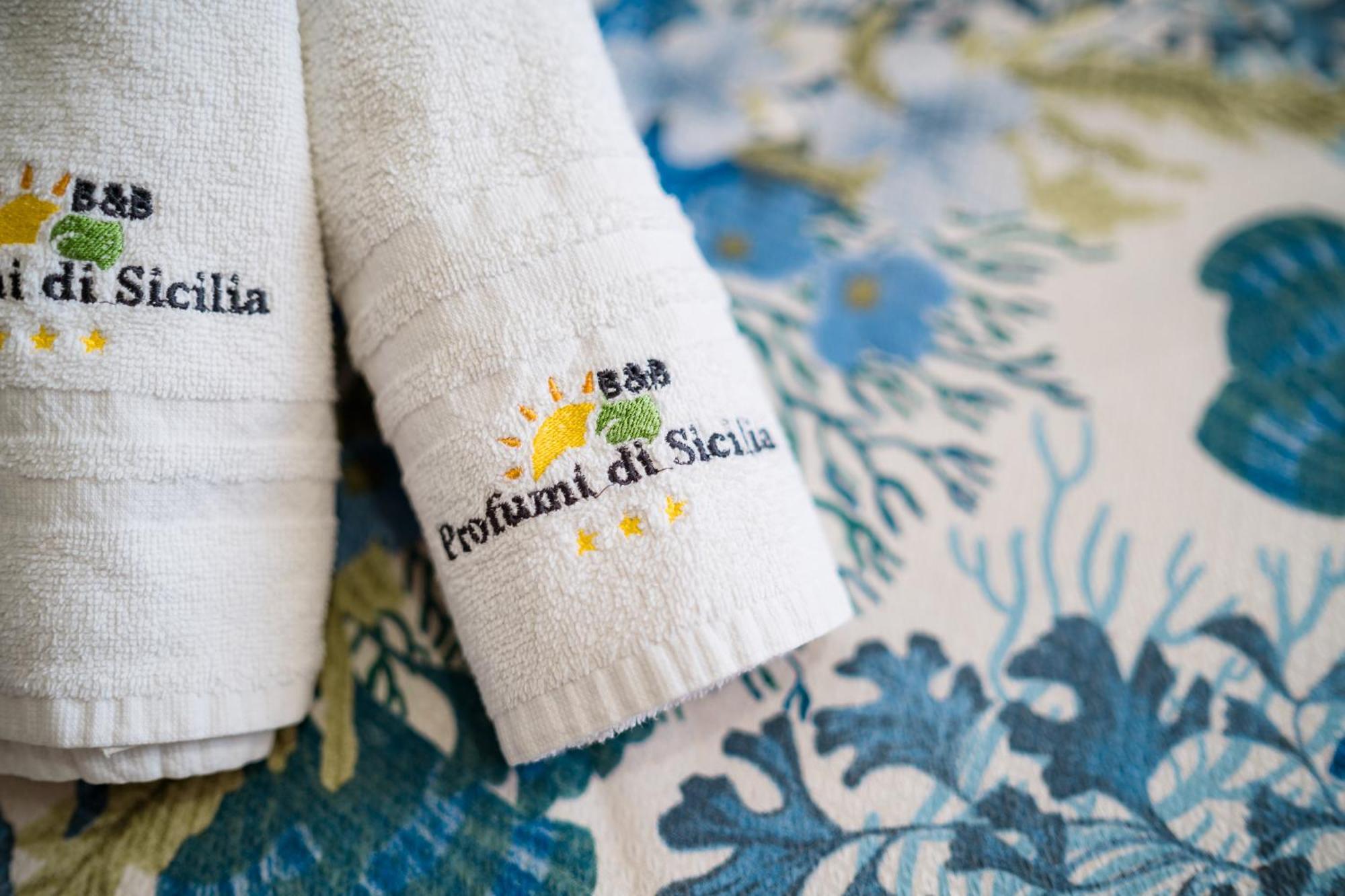 B&B Profumi Di Sicilia Valderice Eksteriør bilde