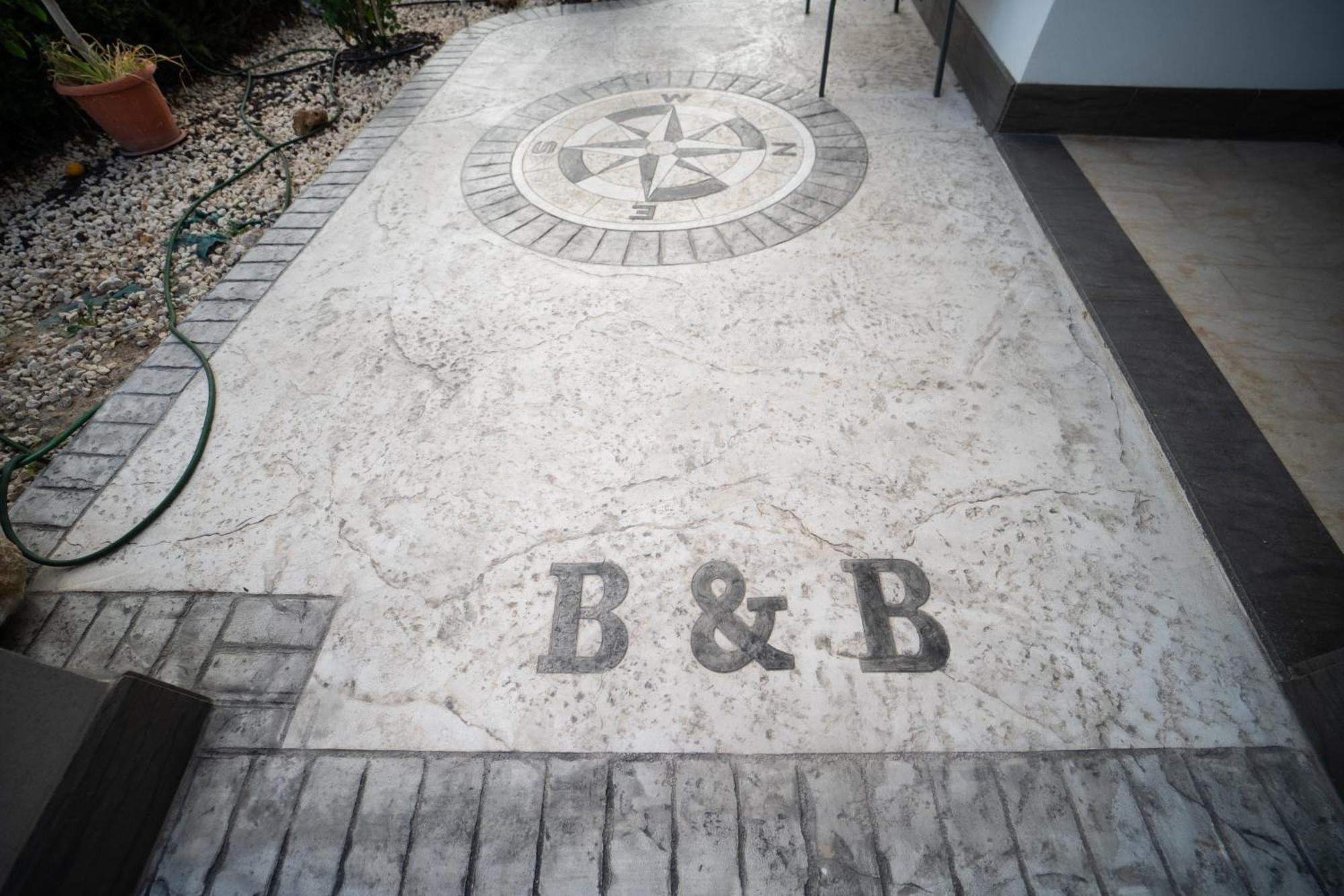 B&B Profumi Di Sicilia Valderice Eksteriør bilde